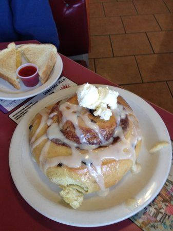 Starvin Arvins-Montrose